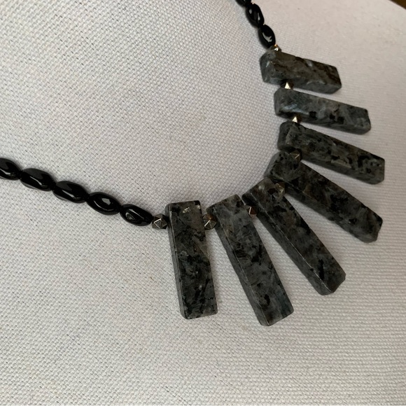 Labradorite - glass beads necklace - elegant and unique - new jewelry - Picture 5 of 13